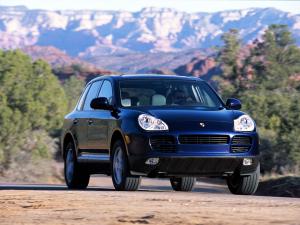 Porsche Cayenne S 2004 года